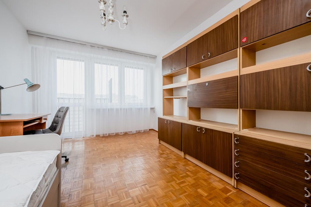 Dwustronne 3-pokojowe Mieszkanie | Blisko Centrum