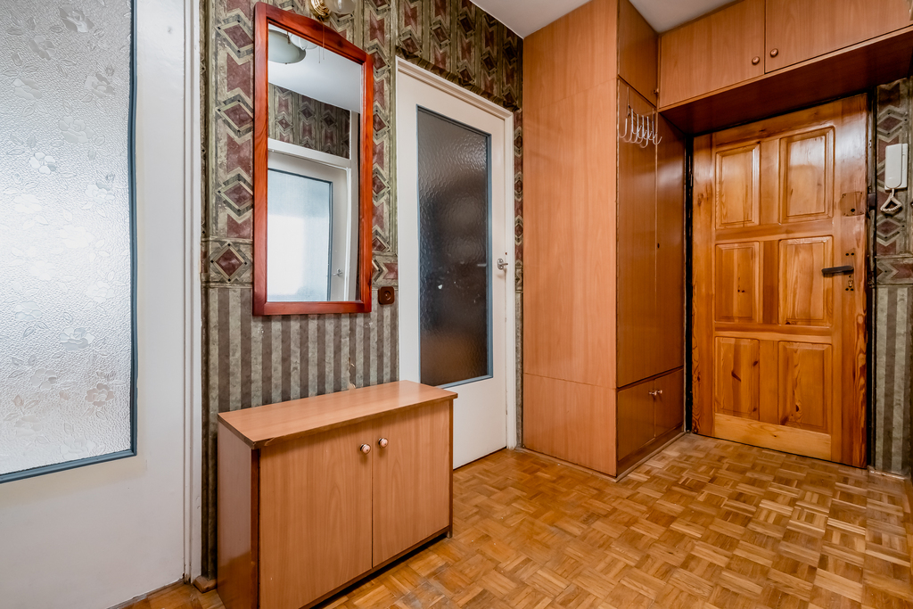 Dwustronne 3-pokojowe Mieszkanie | Blisko Centrum