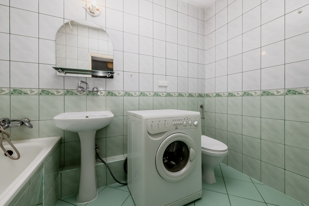 Dwupokojowe Rozkładowe Mieszkanie Z Dużym Balkonem