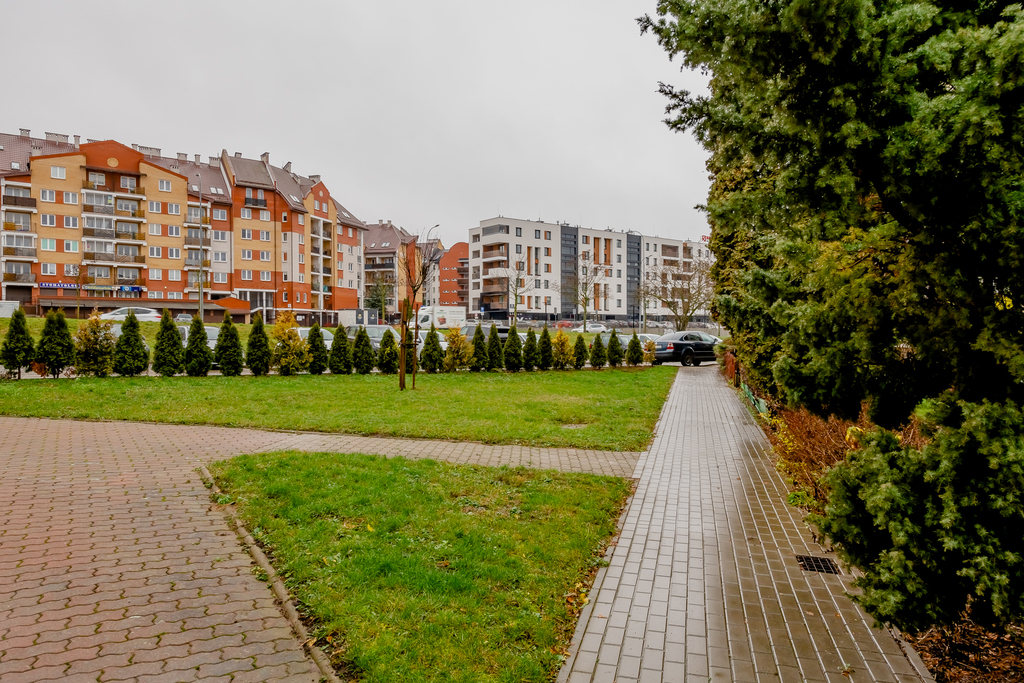 Dwupokojowe Rozkładowe Mieszkanie Z Dużym Balkonem