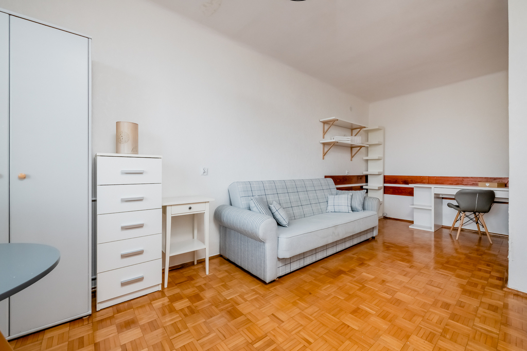 Przytulna Kawalerka W Znakomitej Lokalizacji