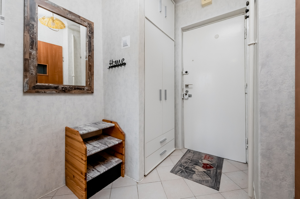 Przytulna Kawalerka W Znakomitej Lokalizacji