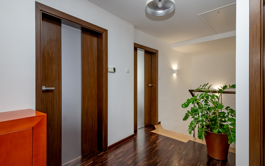 Skrajny Segment Z Duszą – Wyjątkowy Dom Z Ogrodem