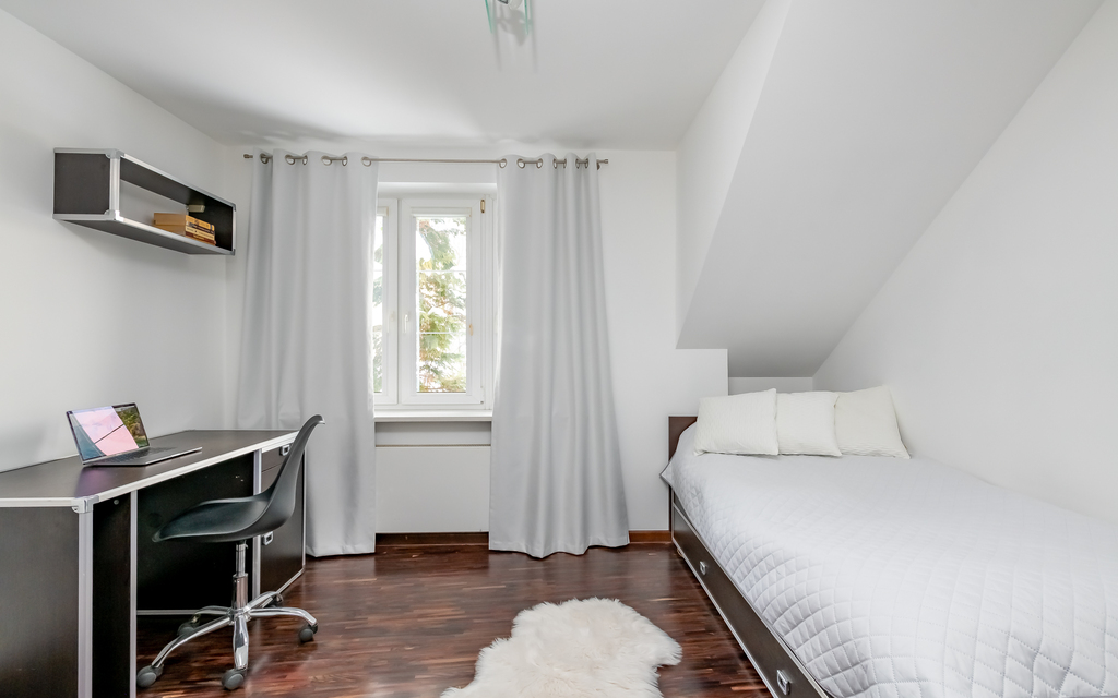 Skrajny Segment Z Duszą – Wyjątkowy Dom Z Ogrodem