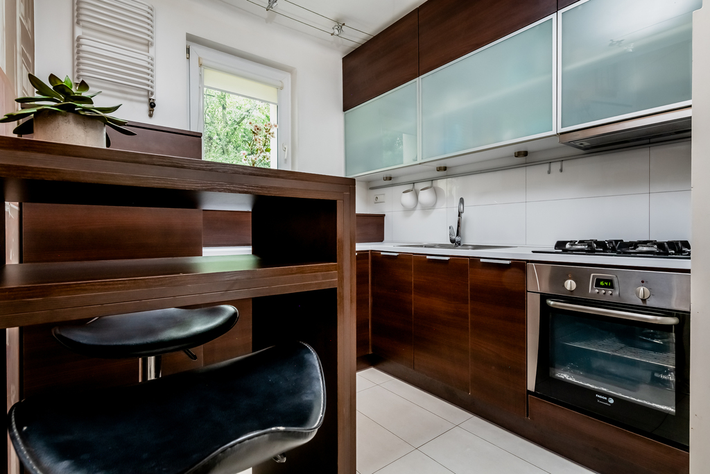 Ciche I Przytulne Mieszkanie W Otoczeniu Zieleni