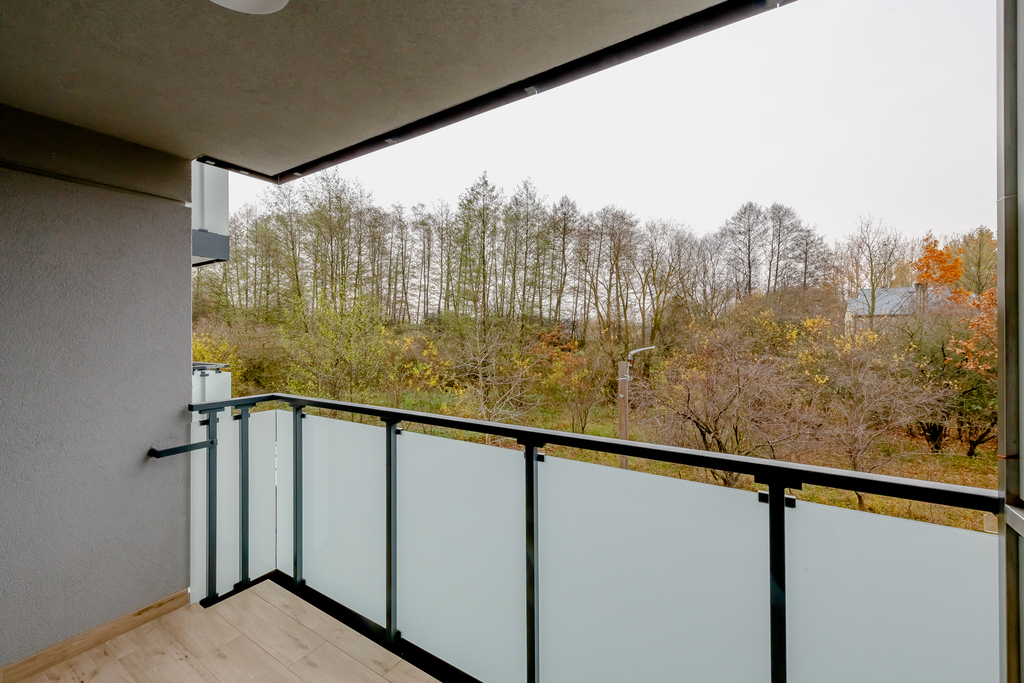 Jasne 4-pokojowe Mieszkanie W Otoczeniu Zieleni