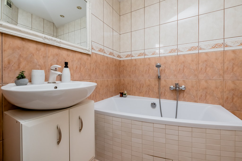 3-pokojowe Mieszkanie Z Oddzielną Kuchnią