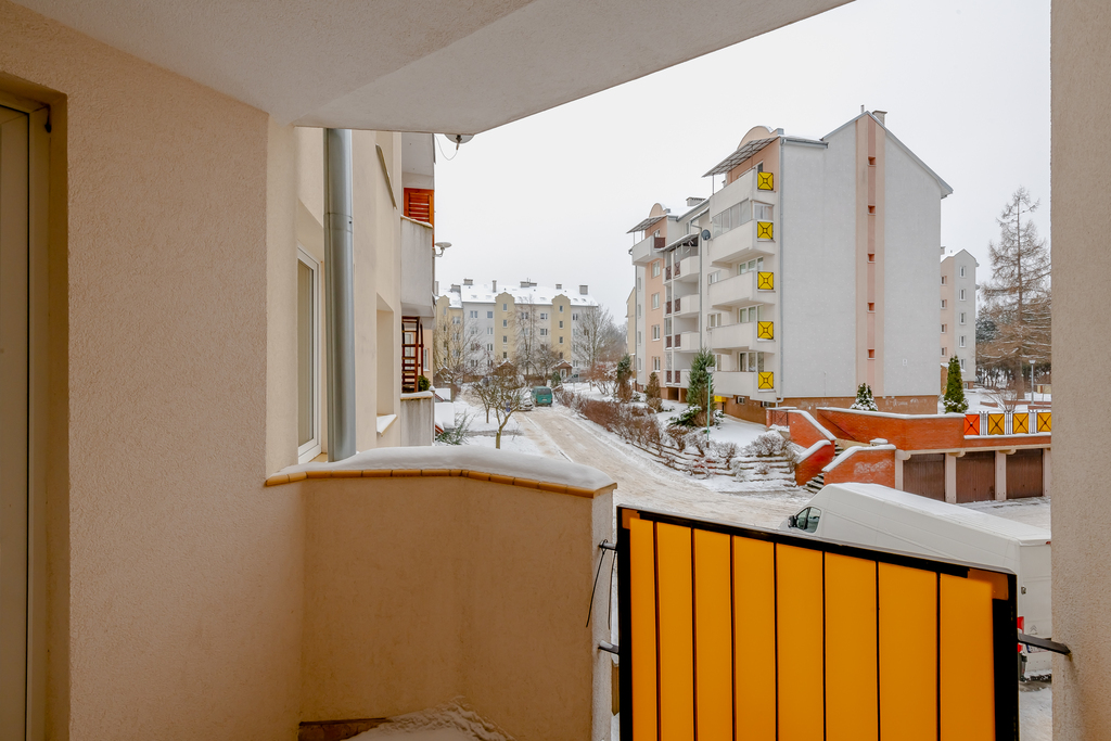 3-pokojowe Mieszkanie Z Oddzielną Kuchnią