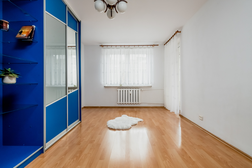 Dwustronne 2 Pokoje Z Oddzielną Kuchnią