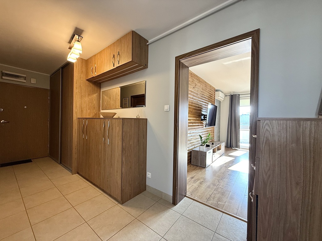 Przestronne 3 Pokoje W Pełni Wyposażone