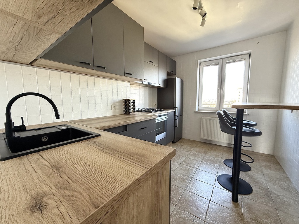 Przestronne 3 Pokoje W Pełni Wyposażone