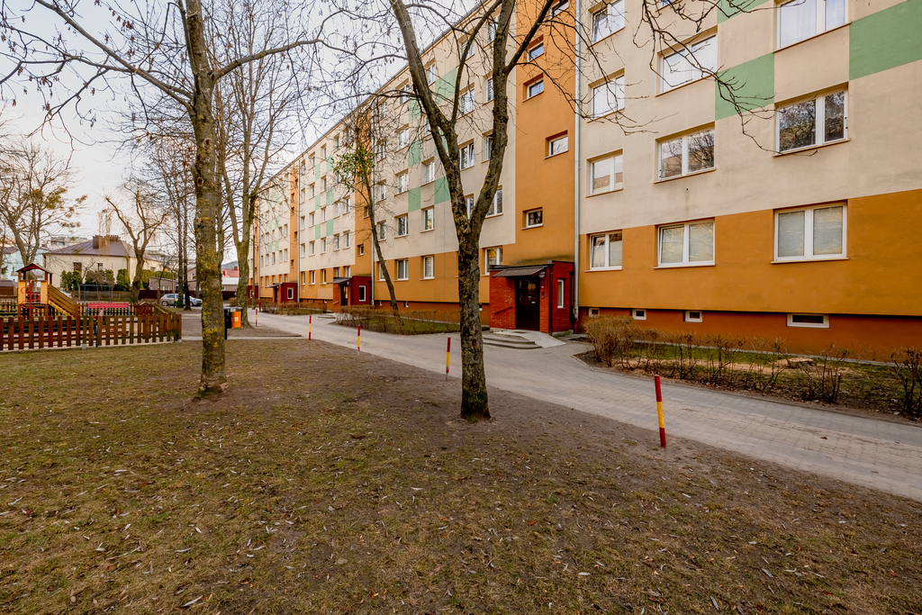 Dwustronne Trzypokojowe Mieszkanie | Os. Młodych