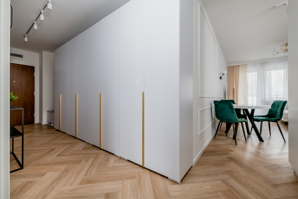 Jasne 4-pokojowe Mieszkanie W Otoczeniu Zieleni