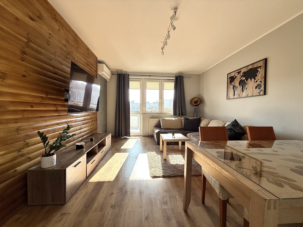 Przestronne 3 Pokoje, Oddzielna Kuchnia | Winda