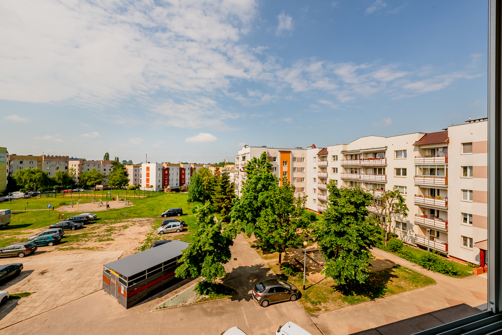 Dwustronne, 4 – Pokojowe Mieszkanie | Leśna Dolina
