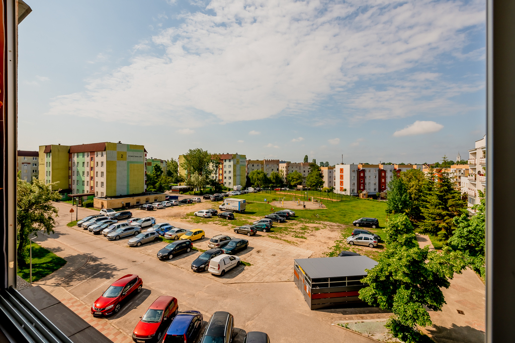 Dwustronne, 4 – Pokojowe Mieszkanie | Leśna Dolina